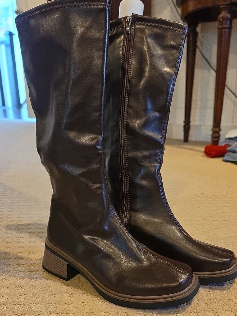 NWOT Classic Knee-High Women's Boots in Dark Brown